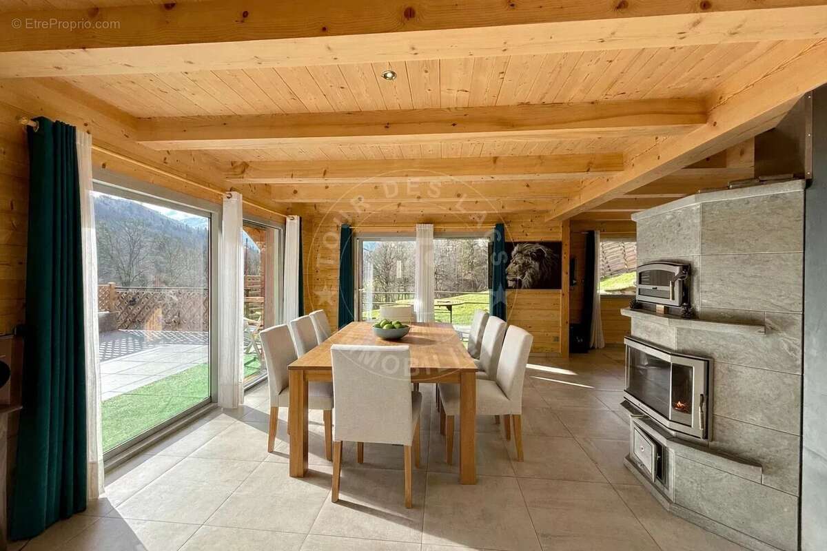 Maison à LES VILLARDS-SUR-THONES