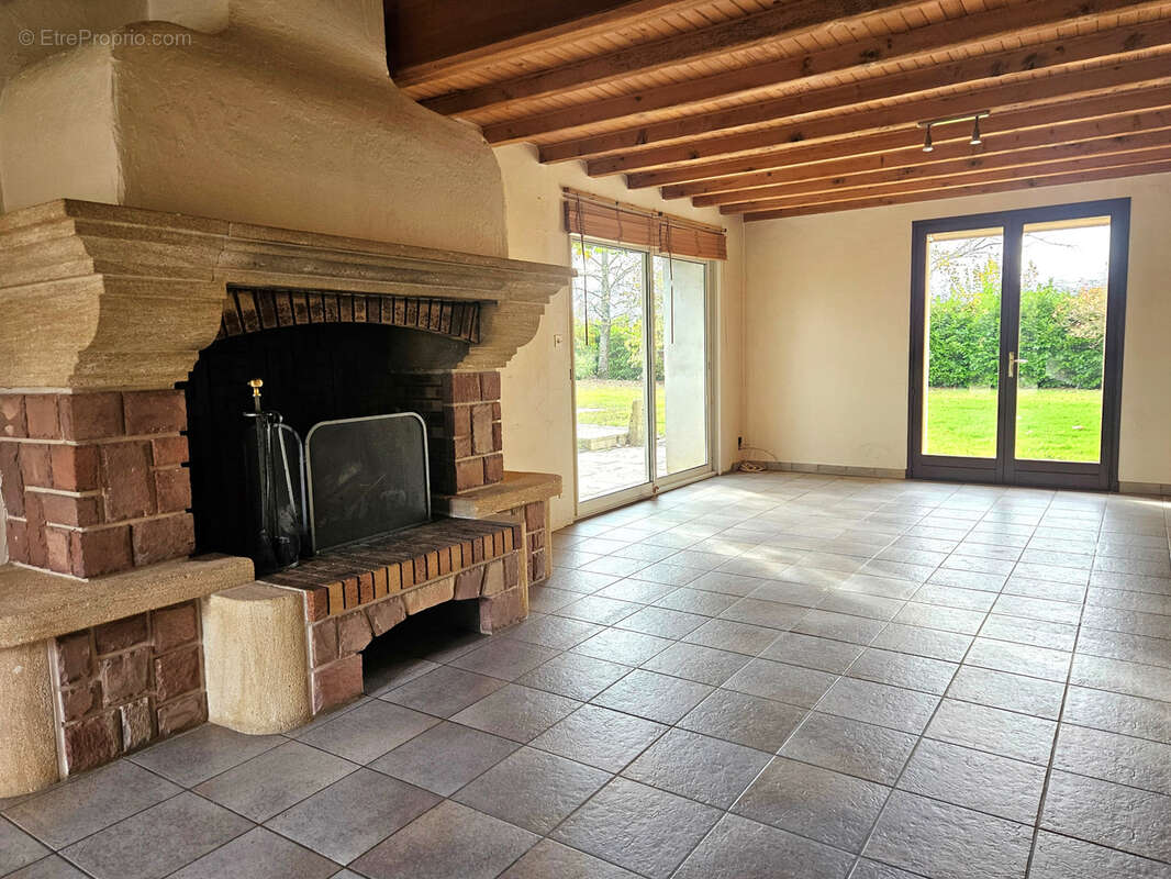 Maison à SAINT-ANDRE-SUR-VIEUX-JONC