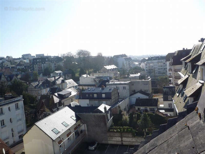 Appartement à TROUVILLE-SUR-MER