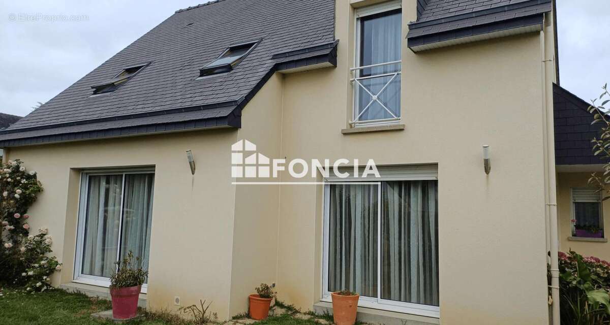 Maison à CHARTRES-DE-BRETAGNE