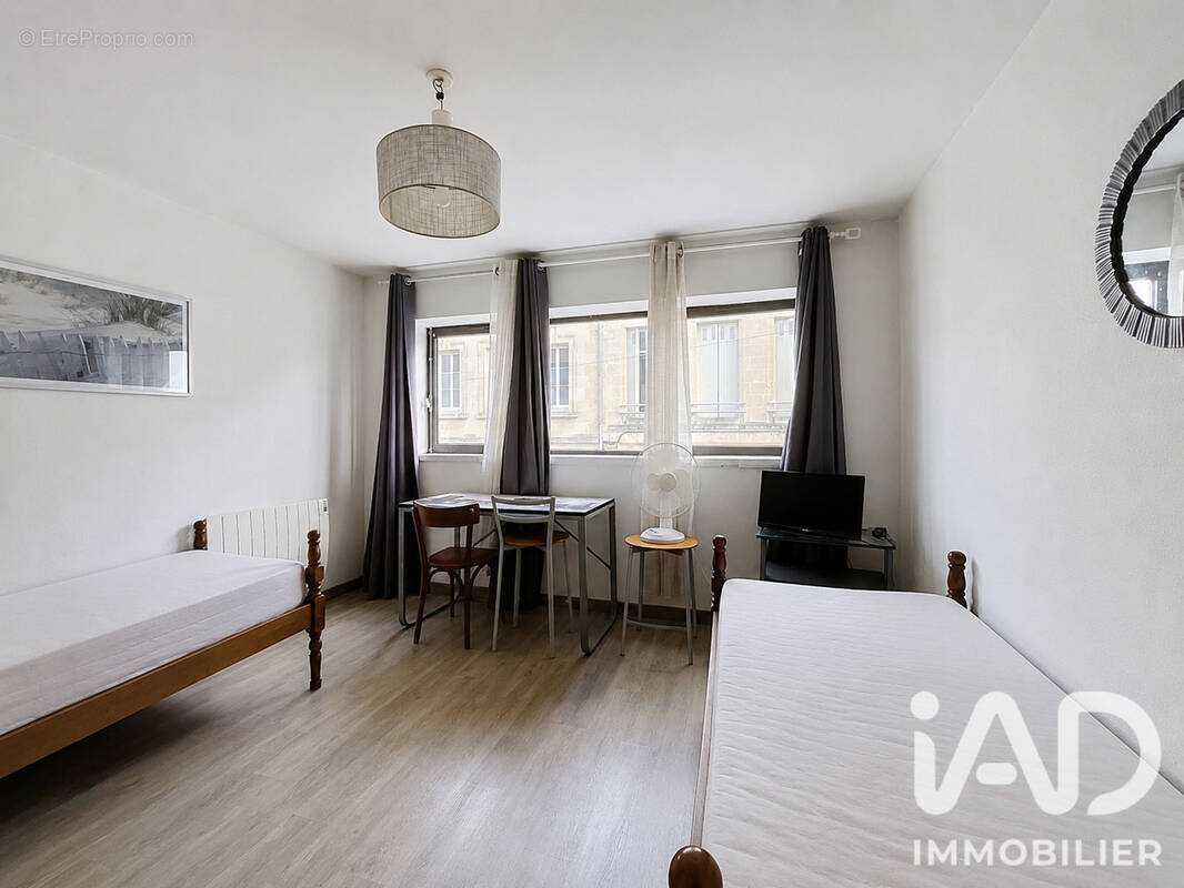 Photo 1 - Appartement à BORDEAUX