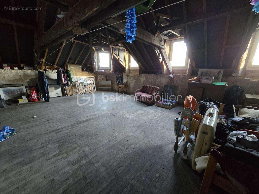 Maison à CELLES-SUR-BELLE