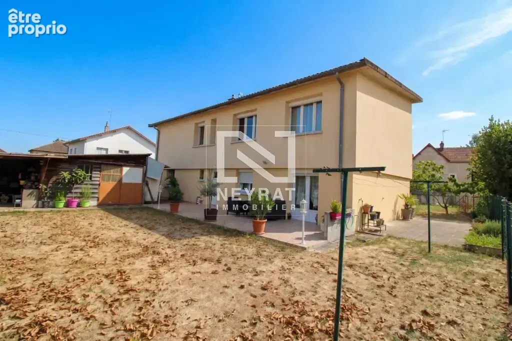 Maison 4 chambres et garages - photo 2