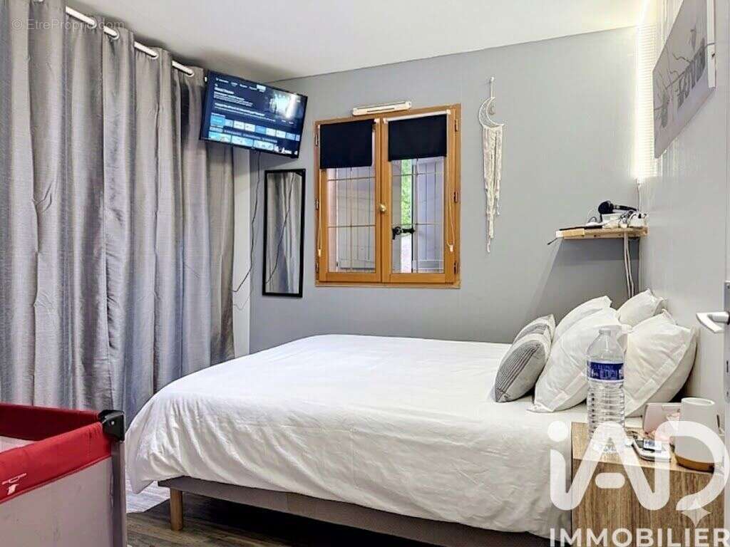 Photo 3 - Maison à ROINVILLE
