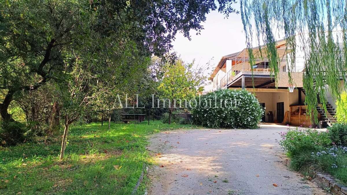 Maison à LA MOLE