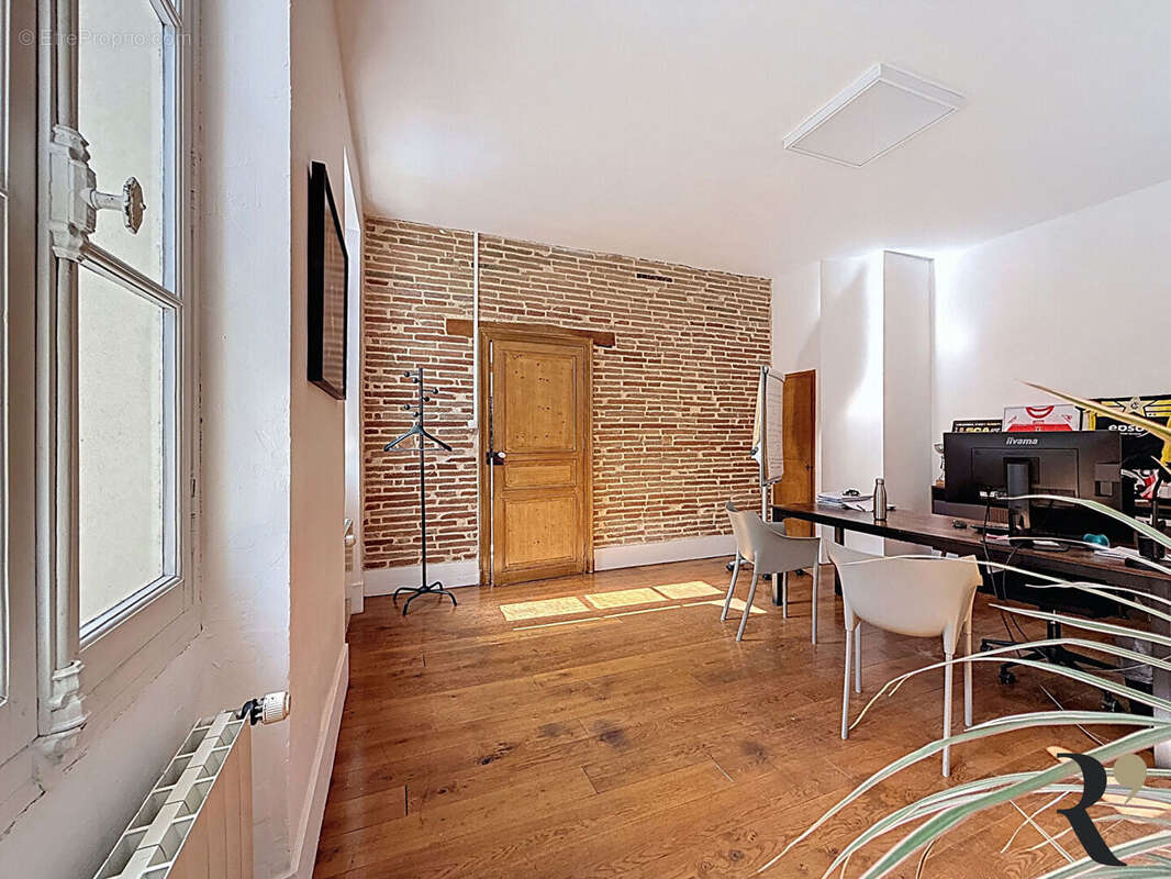 Maison à PECHBONNIEU