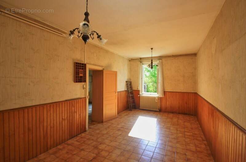 Maison à DIOU
