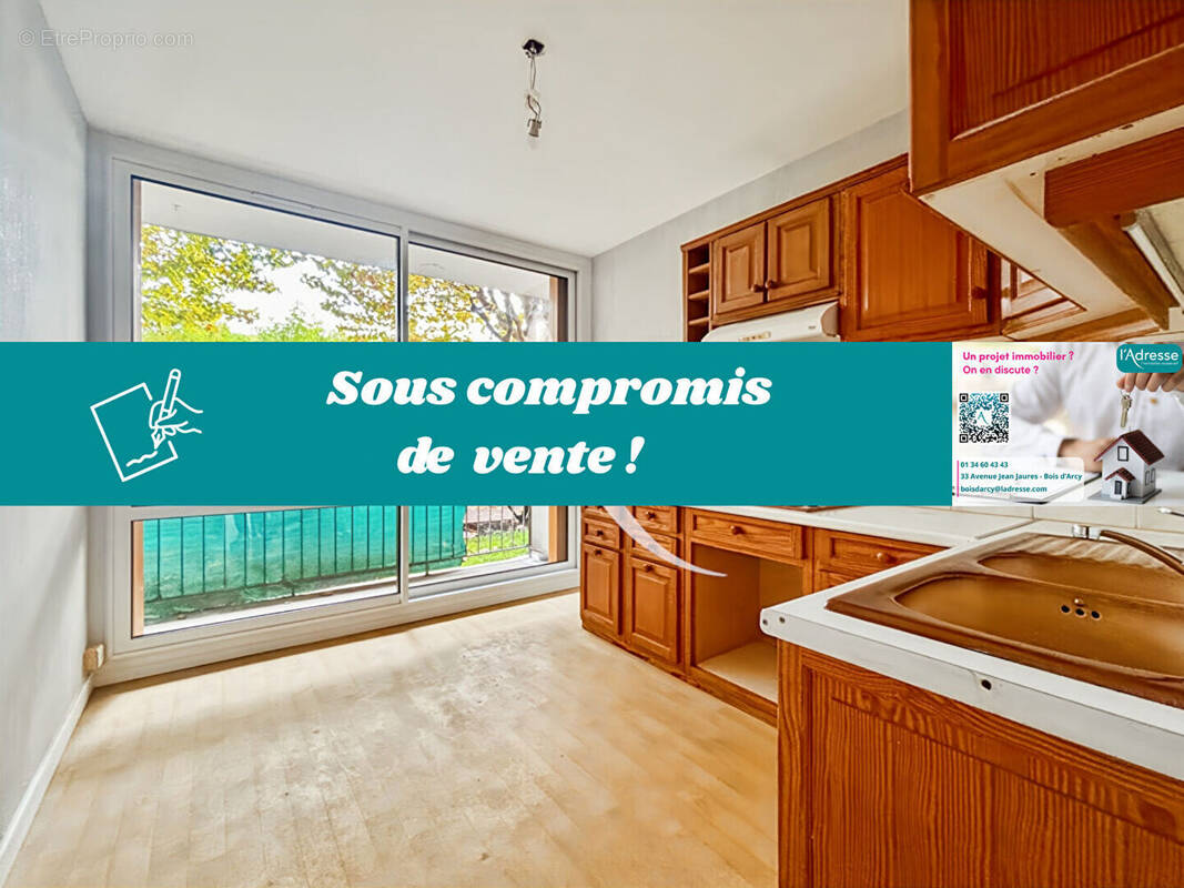 Appartement à FONTENAY-LE-FLEURY