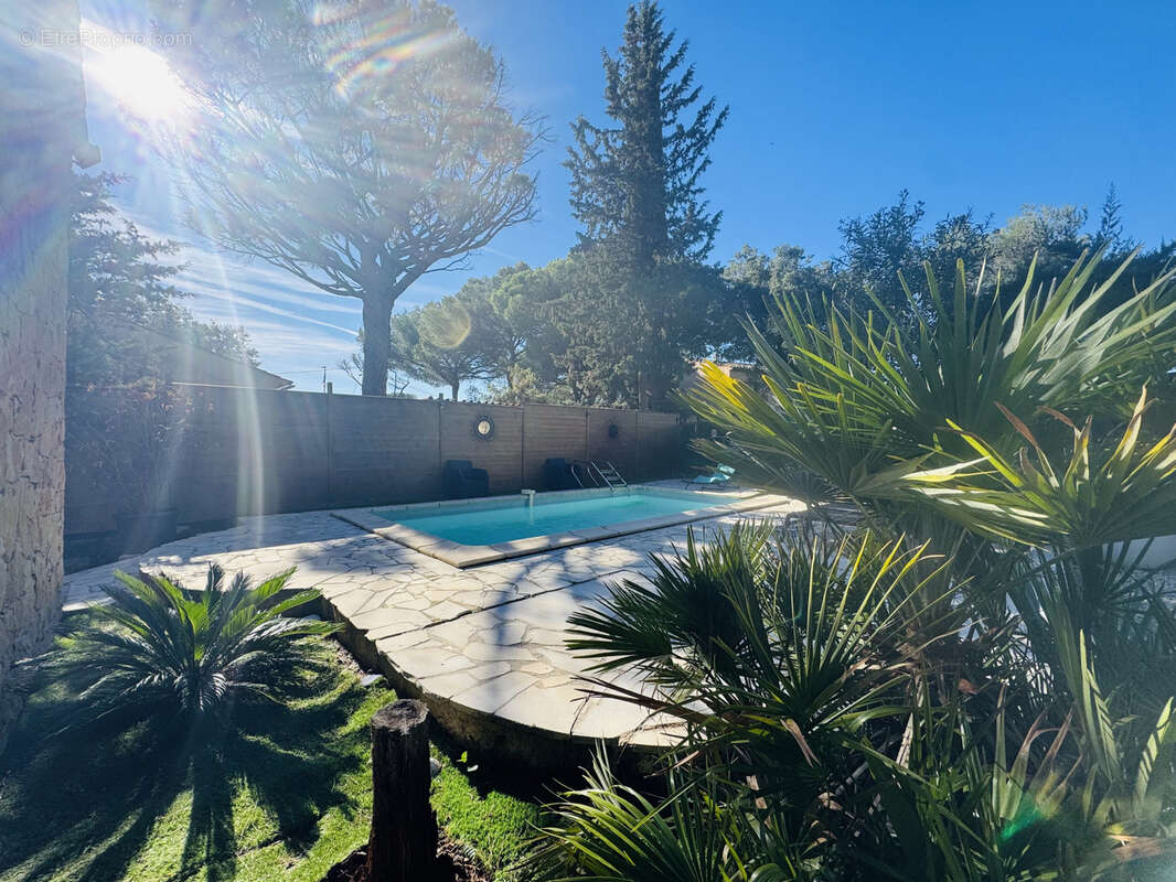 Maison à SAINT-RAPHAEL