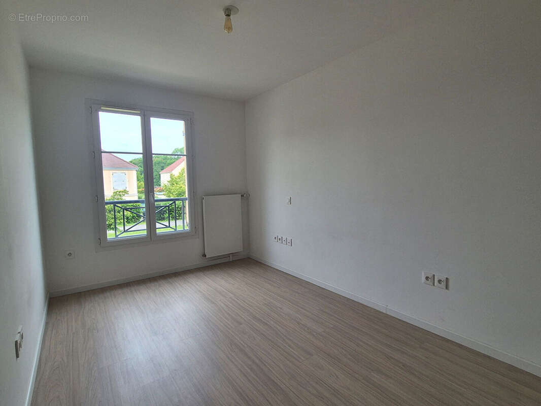 Appartement à RUBELLES