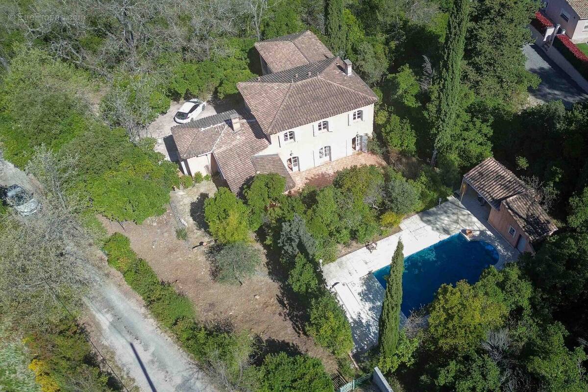 Photo 1 - Maison à BRIGNOLES