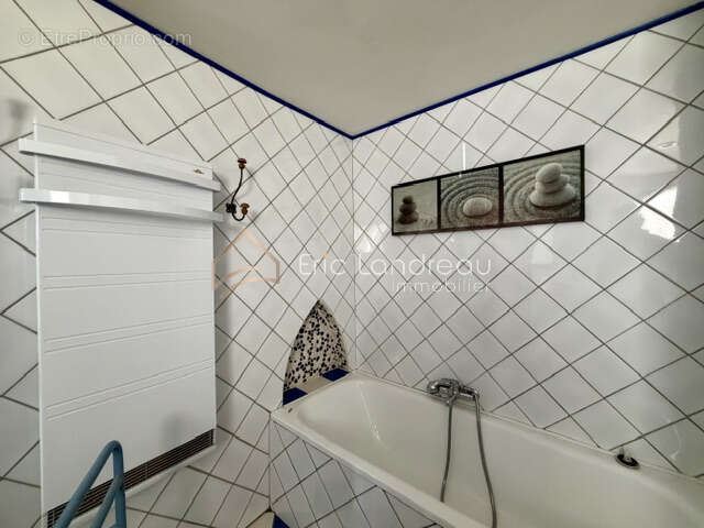 Maison en pierres proche commerces - photo 9