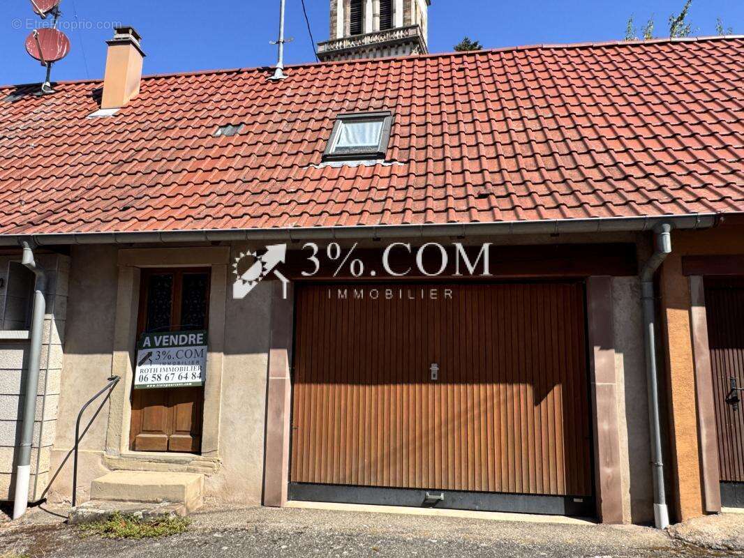 3%COM Maison de ville à rénover avec garage indépendant - photo 9