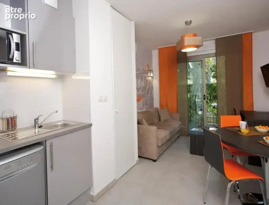 INVESTISSEMENT LOCATIF  Montpellier  Résidence de Tourisme Lagrange Montpellier Millénaire - 6,53 % de rentabilité - photo 4