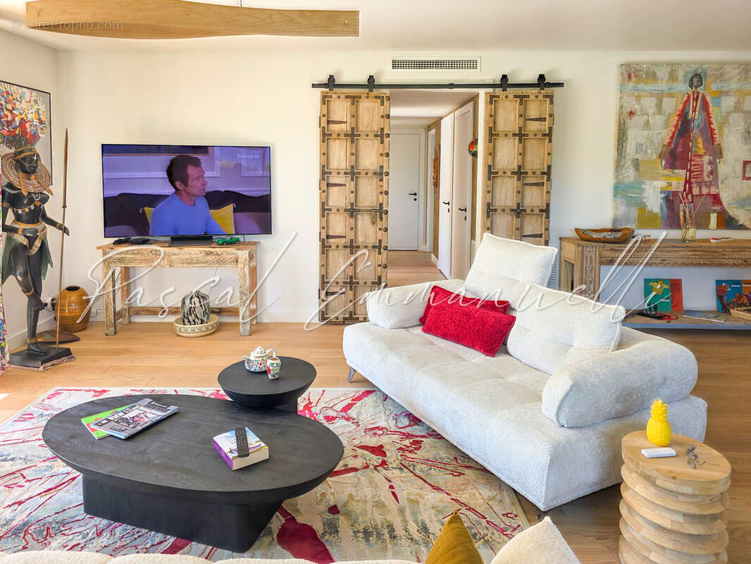 Appartement à MANDELIEU-LA-NAPOULE