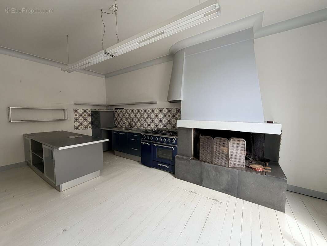 Maison 290 m² à Lauzun  - photo 3