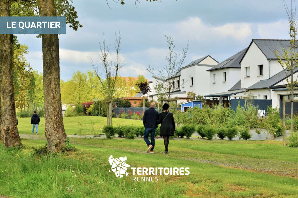 Terrain à NOUVOITOU