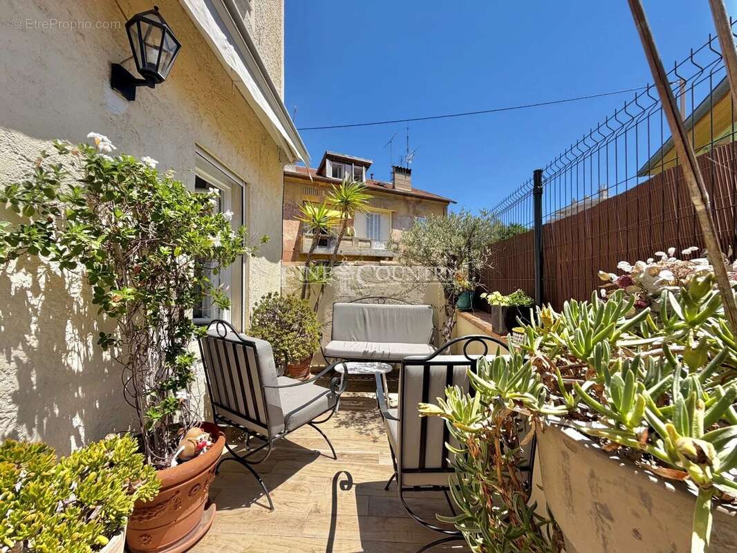 Appartement à CANNES