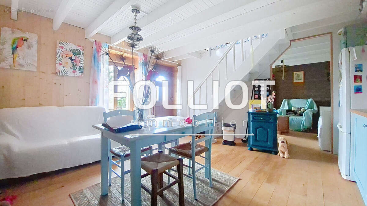 Maison de charme à Saint-Martin-le-Bouillant : 80 m² de bonheur sur 2 hectares ! - photo 2
