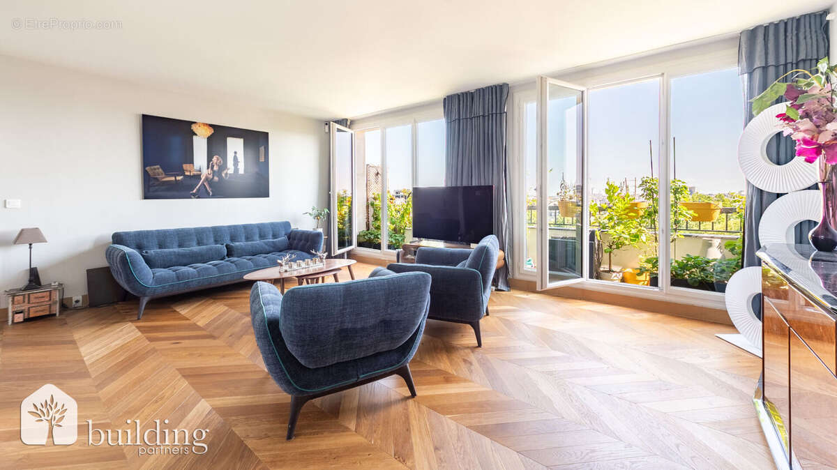 Appartement à PARIS-17E