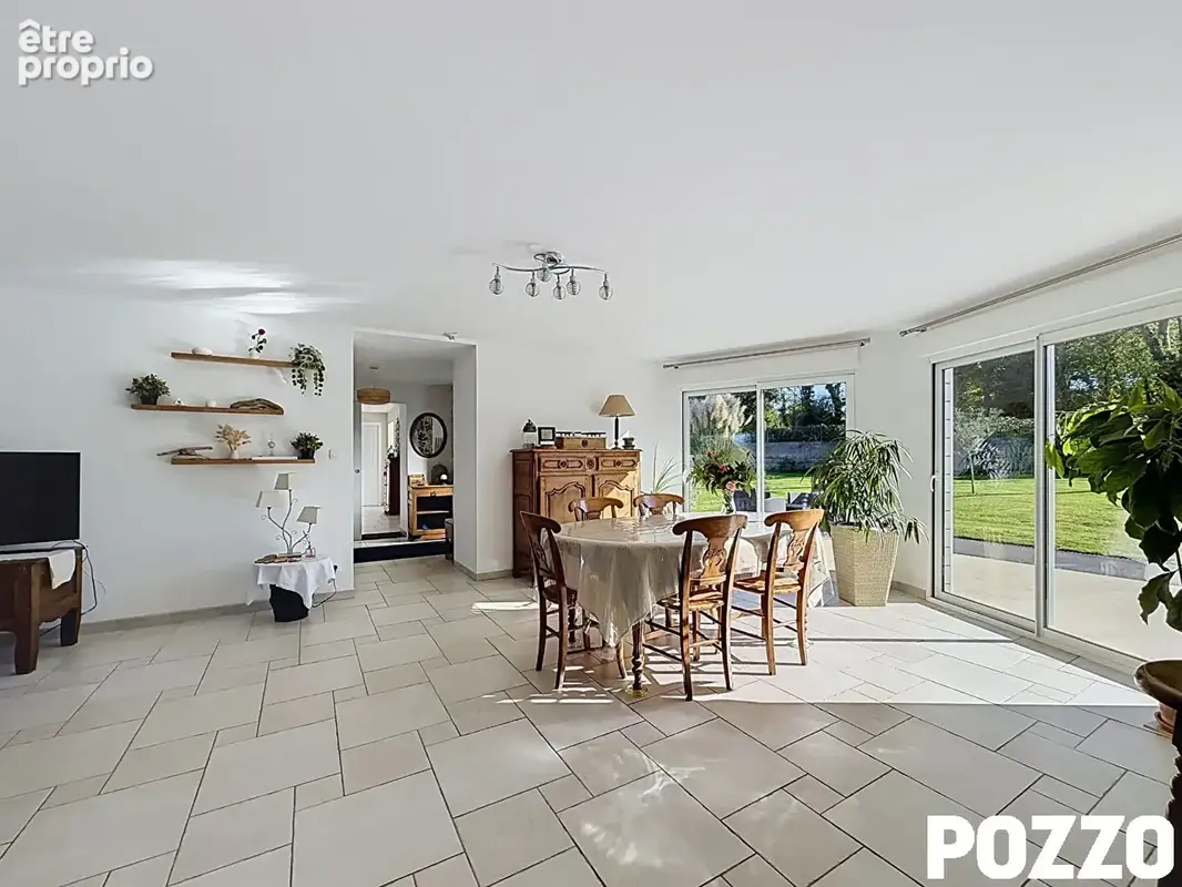 Maison Bricquebec En Cotentin 6 pièce(s) 205.5 m2 - Quettetot - très bon état - lumineux - vie de plain pied - photo 9