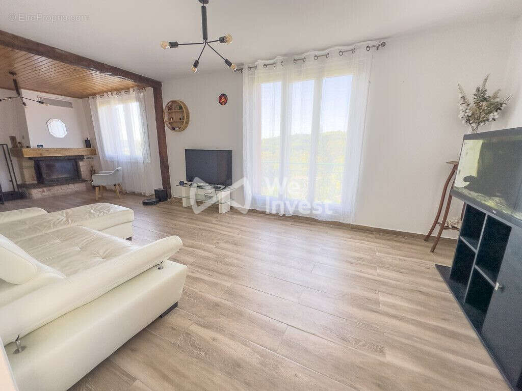 Maison 94 m² à Chateau-Thierry  - photo 5