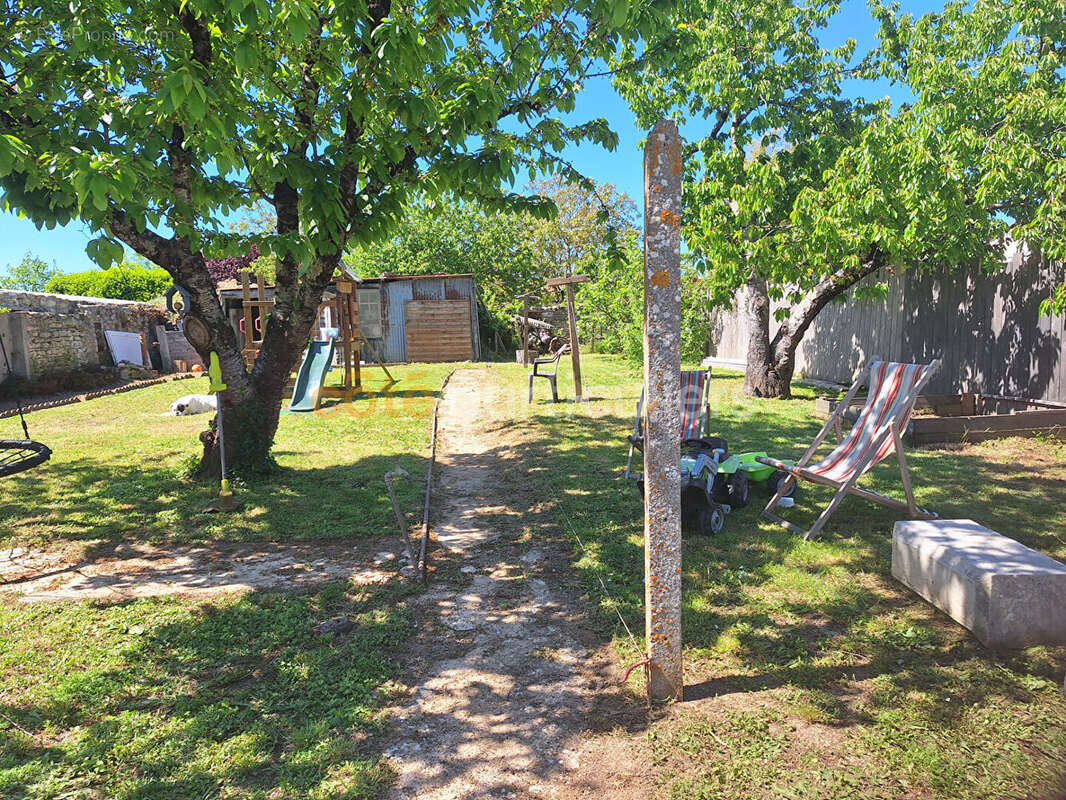 Maison à SAINT-MICHEL-EN-L&#039;HERM
