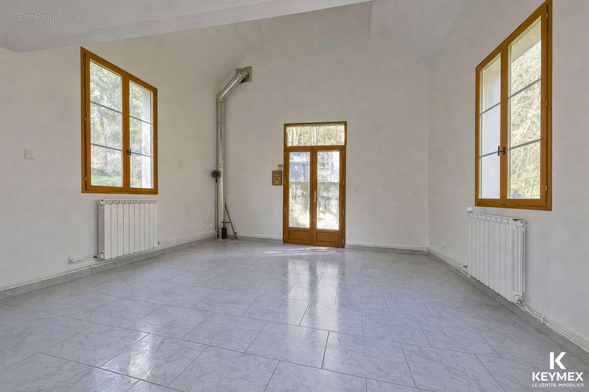 Maison à VALMONDOIS