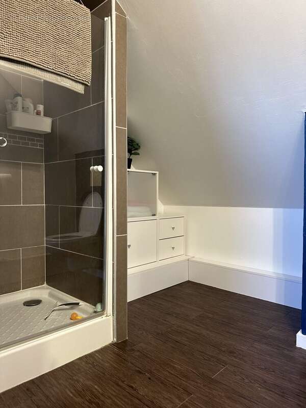 Maison 82 m² à Saint-Etienne-Du-Rouvray  - photo 9