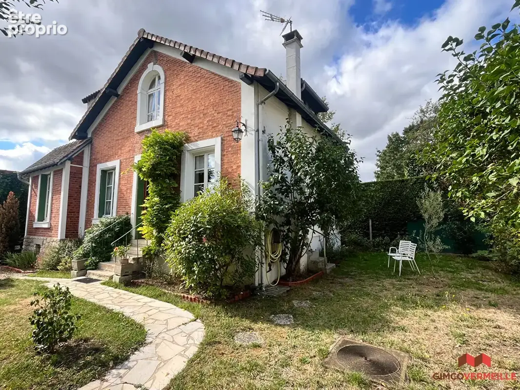 Photo Maison à Bougival au prix de 650 000€