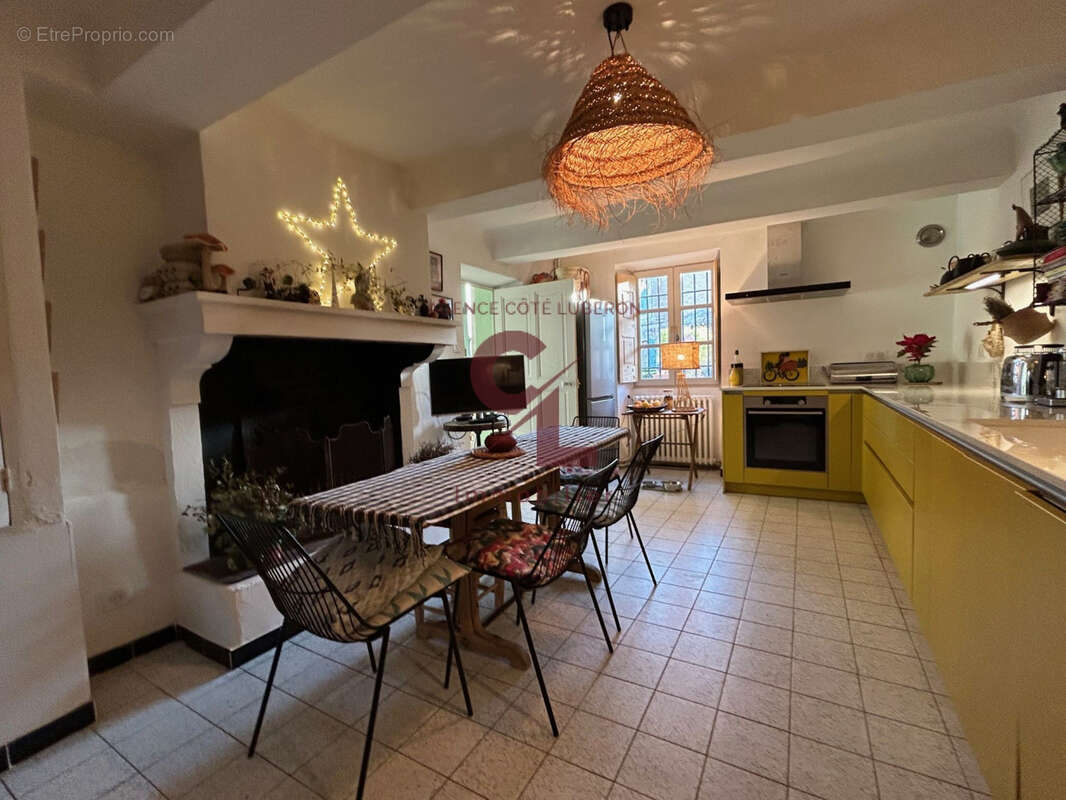 Maison à CABRIERES-D'AVIGNON