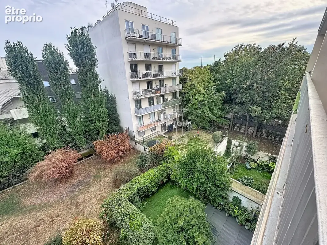 Courbevoie   studio avec vue dégagée et aperçu sacré-cœur - photo 2