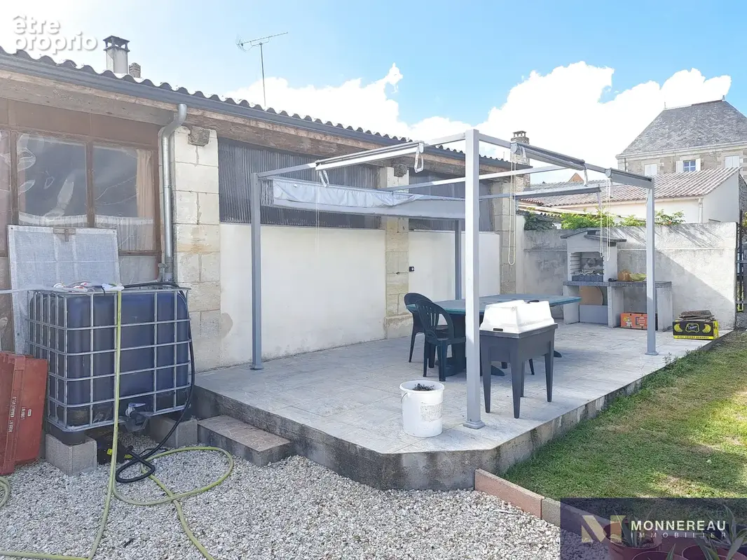 Maison de village  avec jardin et dependance - photo 7