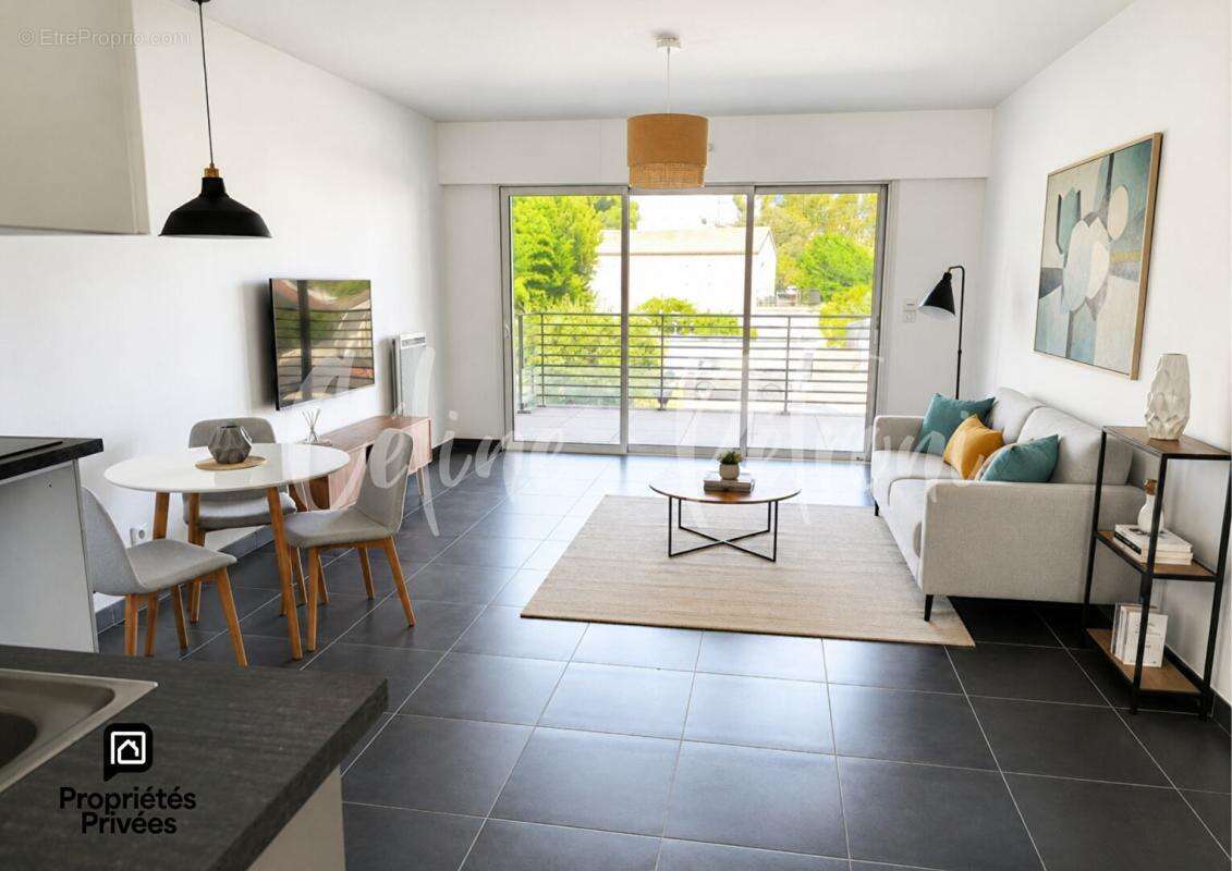Saint-Raphael - Quartier des Iscles - Superbe T2 de 53 m² avec terrasse - photo 2