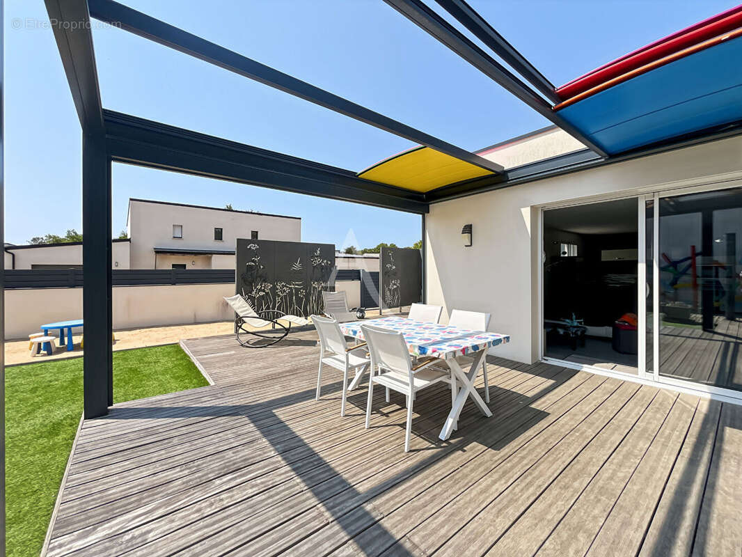 Maison 90 m² à Saint-Jean-De-Monts  - photo 11