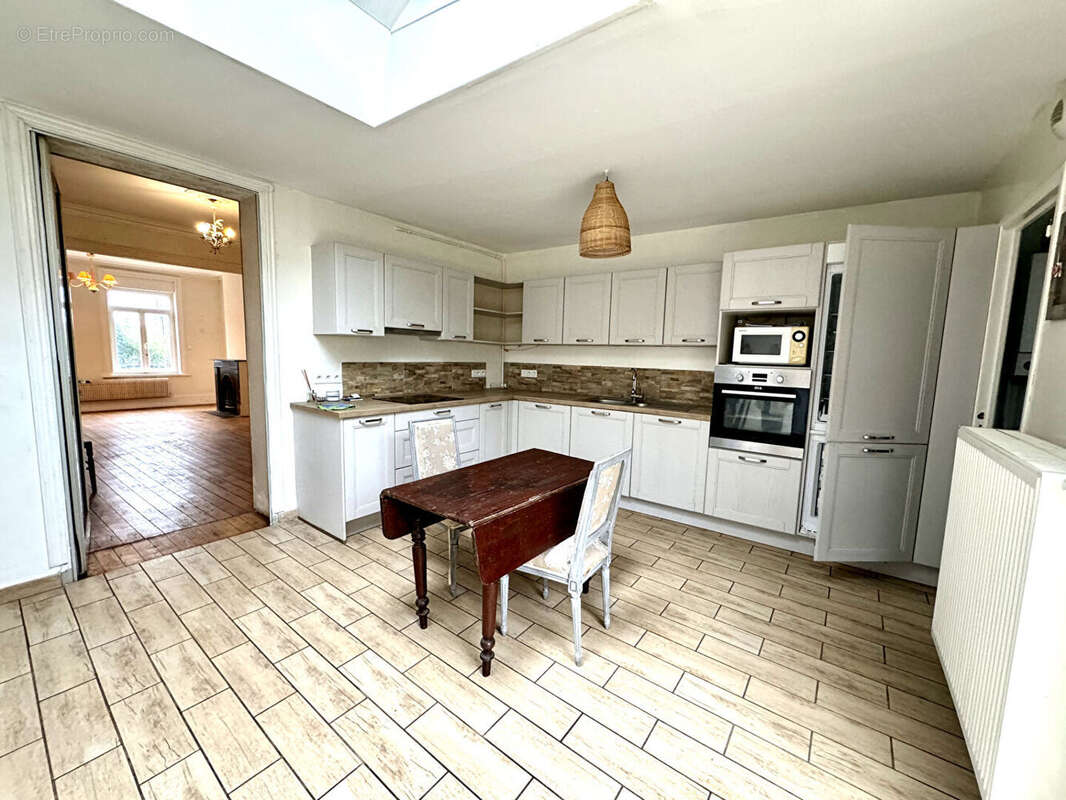 Maison à SAINT-MARTIN-BOULOGNE