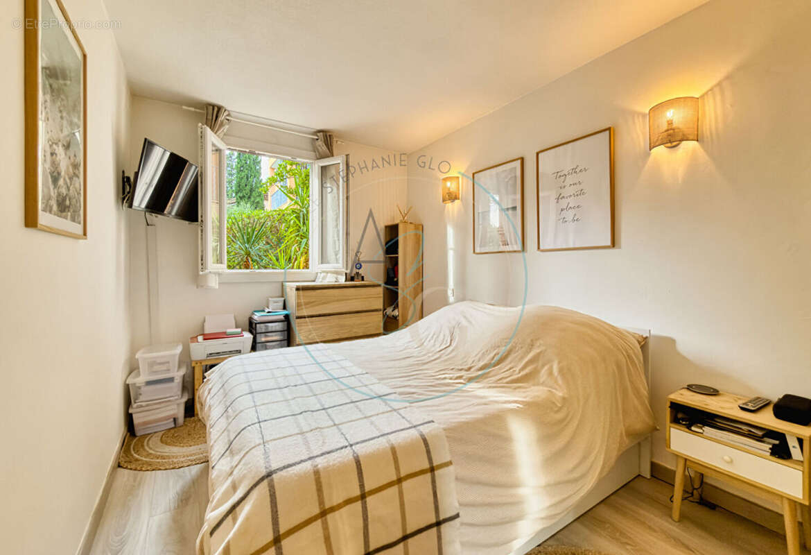 Appartement à GRIMAUD