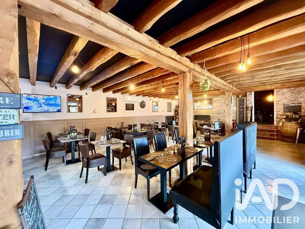 Commerce 271 m² à Chateau-Thierry  - photo 3