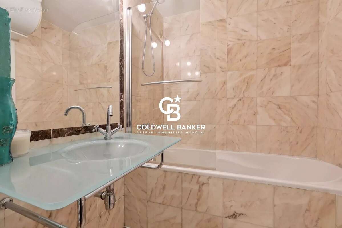 Paris 75007, Idéal pied-à-terre - Bac/Verneuil - photo 8