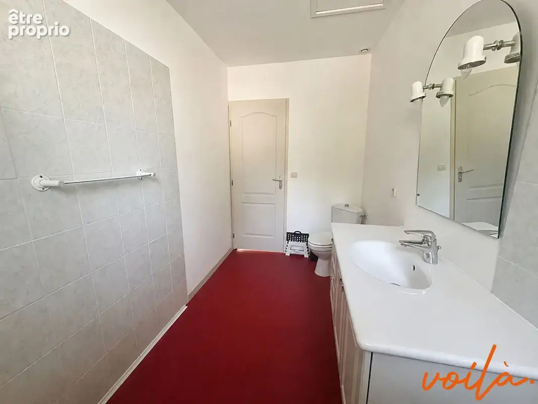 Maison plain pieds - 2 chambres- garage - vaste terrain - photo 10