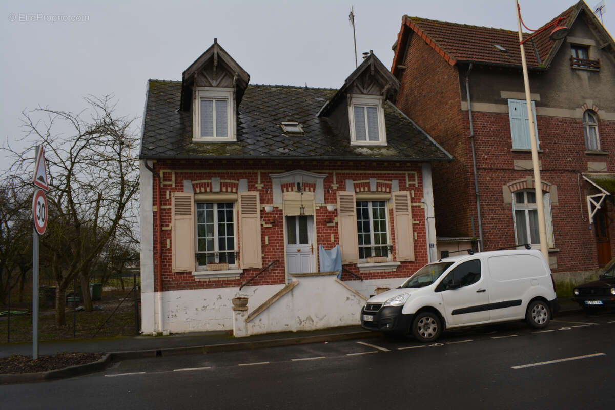 Maison à CONDREN