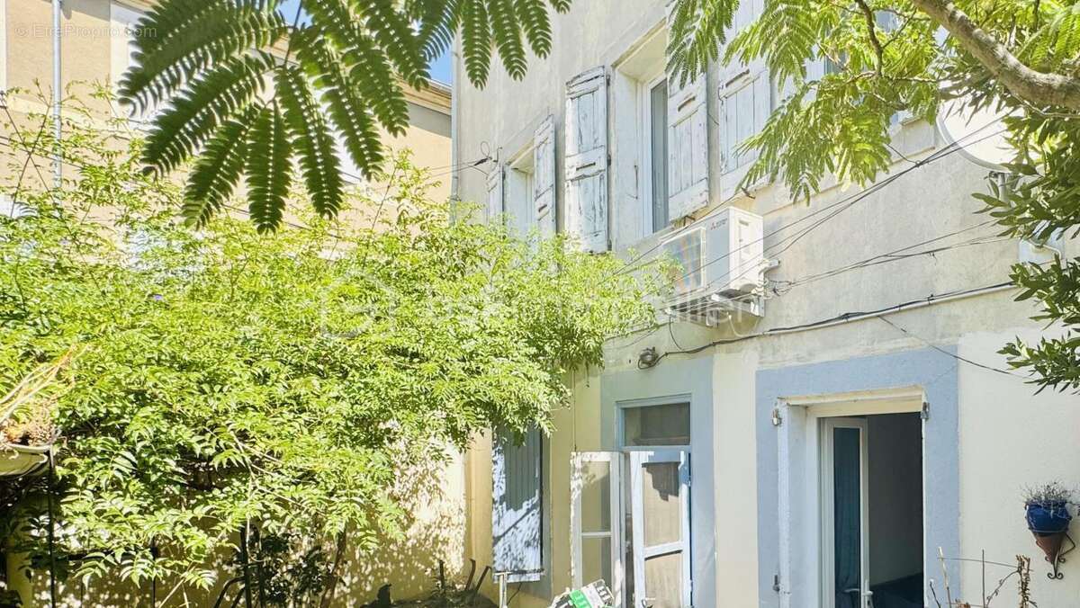 Maison bourgeoise pour rénovation partielle - photo 2