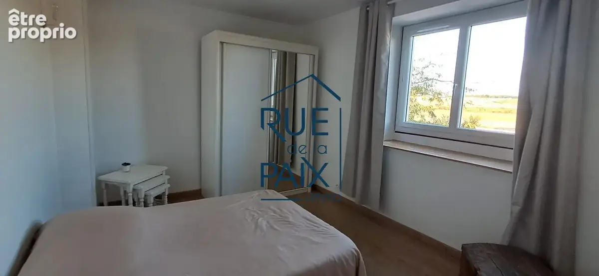 Maison 6 pièces 165 m² à vendre à Saint-Gervais-Les-Trois-Clochers (86230) - photo 7