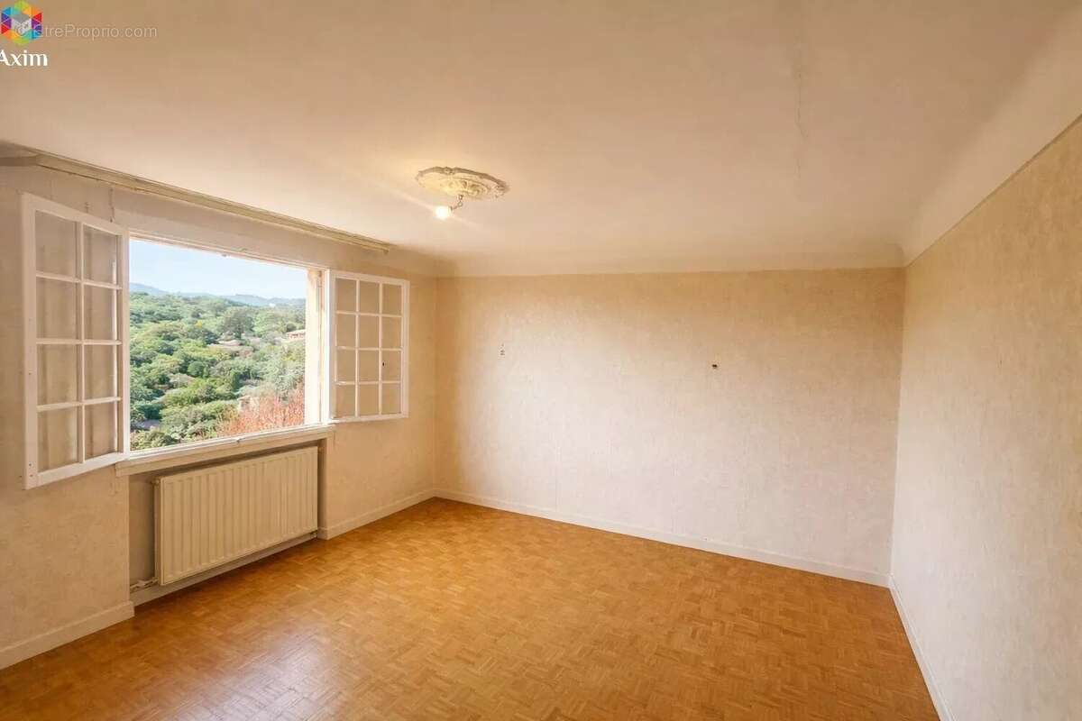 Maison à LA SEYNE-SUR-MER