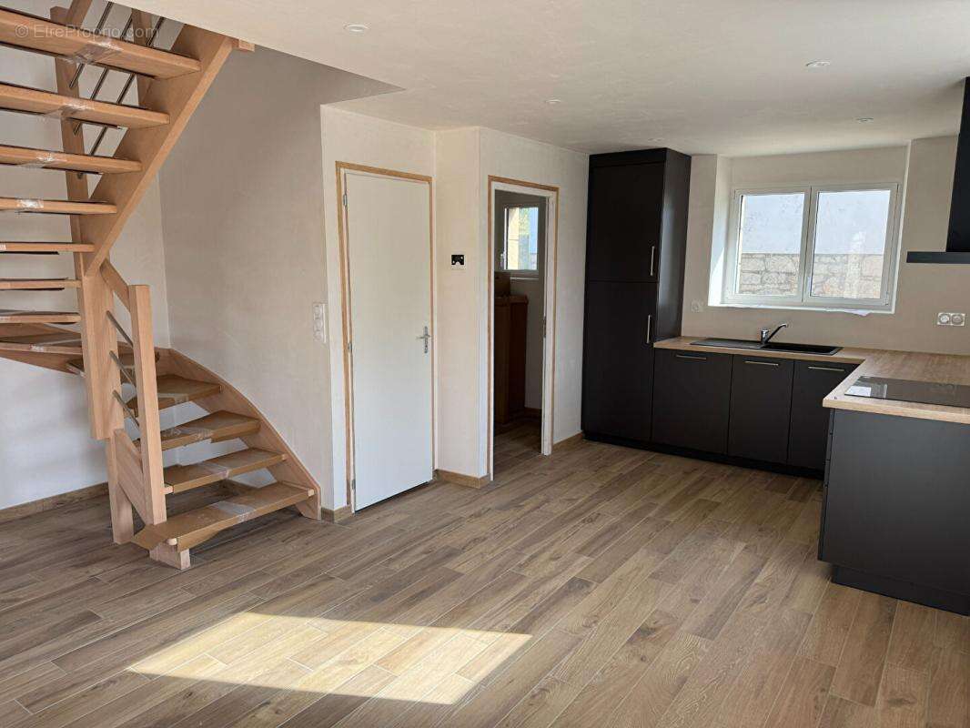 Maison à SAINT-BARTHELEMY