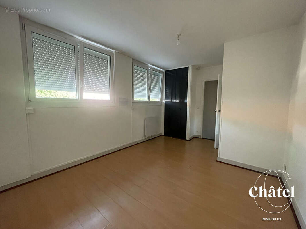 Appartement à LA CHAPELLE-EN-SERVAL