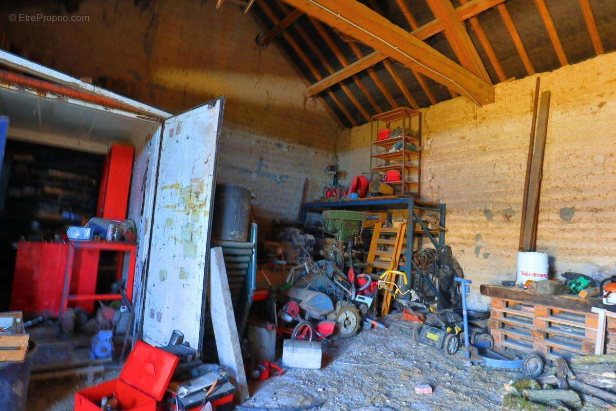 Propriete à vendre 4 pièces NOAILLY (42) - photo 16