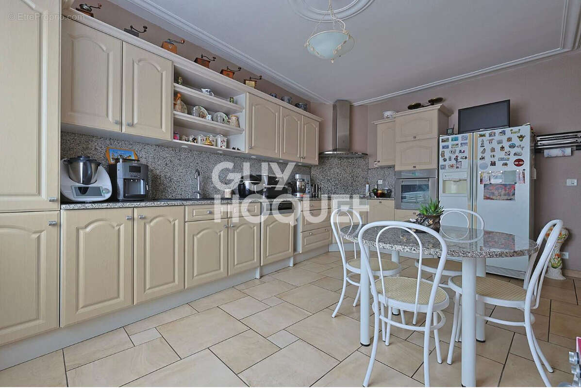 Maison à NEUVES-MAISONS