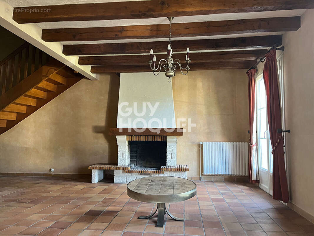 Maison à LA MEMBROLLE-SUR-CHOISILLE