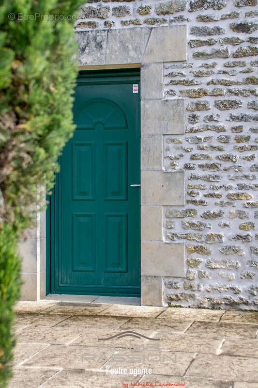 Maison à NIEULLE-SUR-SEUDRE